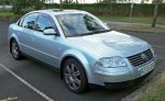 2003_Volkswagen_Passat_(3BG_MY03)_SE_V6_sedan_(2010-05-04)_01.jpg