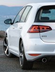 Volkswagen-Golf_GTI-2014-800-2b_1.jpg