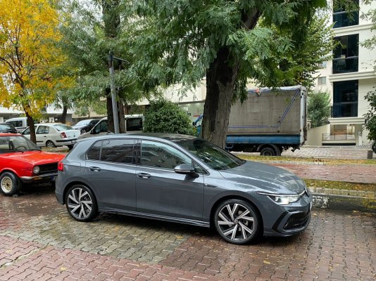 Golf 1.5 eTSI 150 PS R-Line DSG.jpg